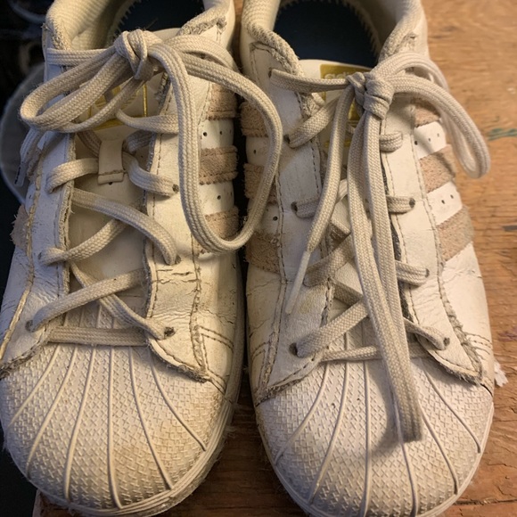 adidas superstar light pink